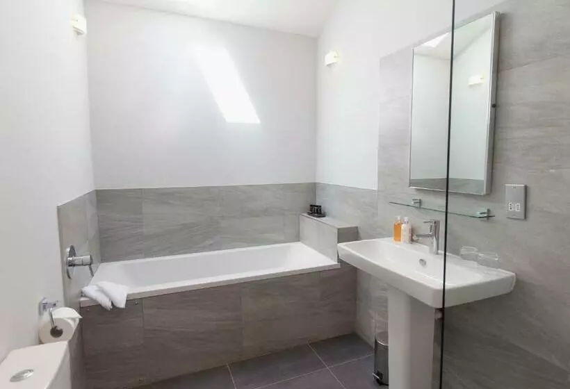 Mincombe Barn Bed & Breakfast