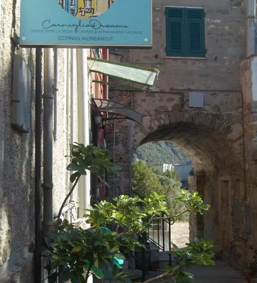 Pension  Corniglia Dreams
