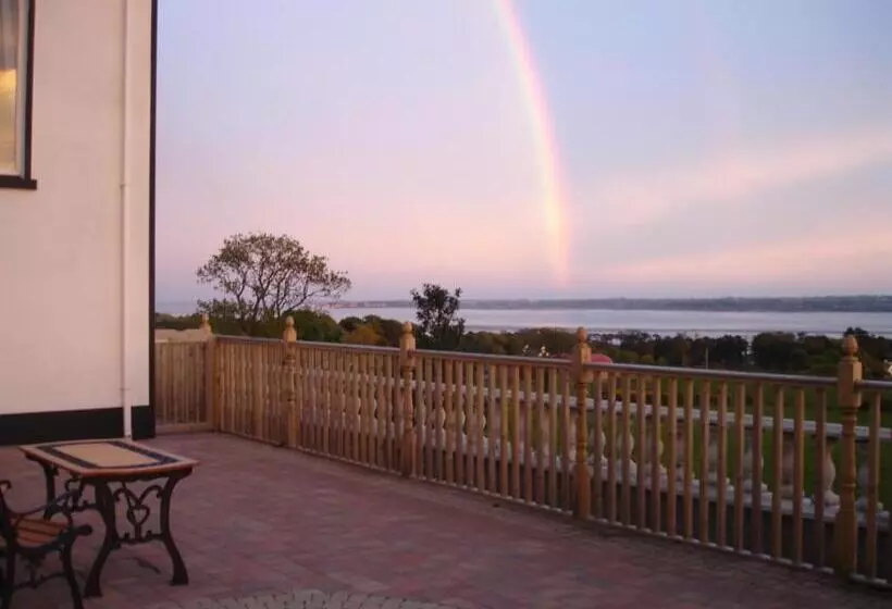 ペンション Seaview Guesthouse