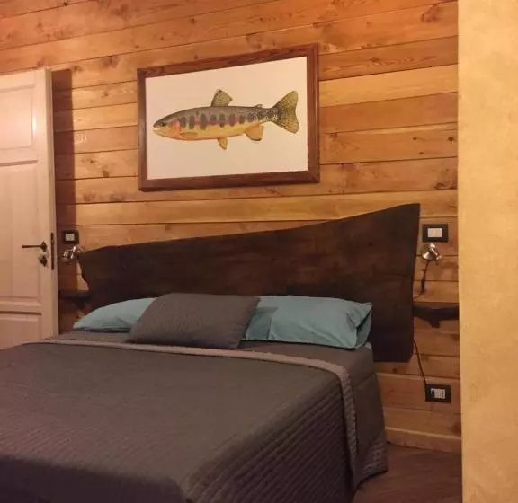 ペンション Trout Lodge