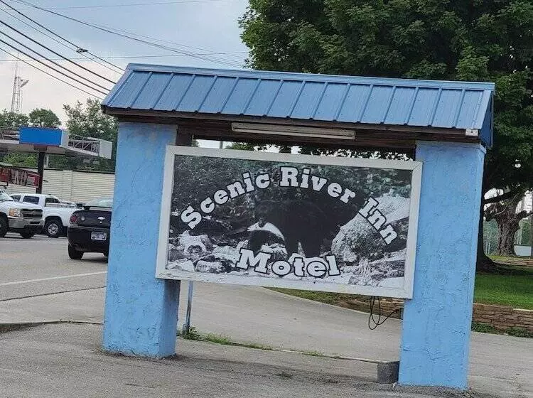 Motelli Scenic River Inn Wartburg Hwy 27