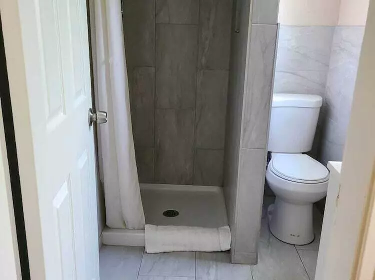 Motelli Scenic River Inn Wartburg Hwy 27