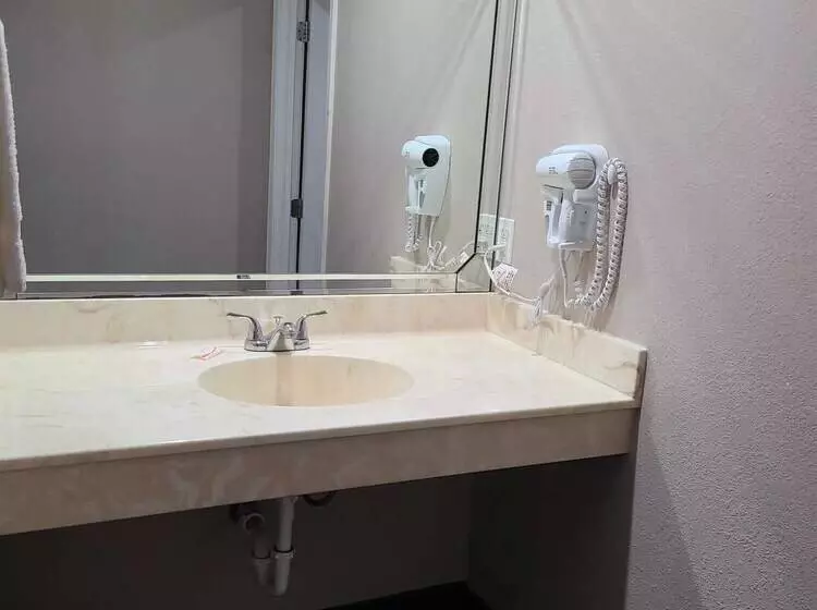 Motelli Scenic River Inn Wartburg Hwy 27