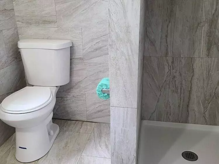 Motelli Scenic River Inn Wartburg Hwy 27