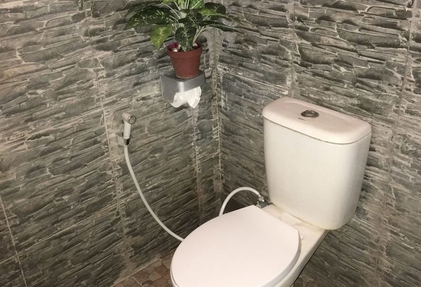 Bed and Breakfast Local Family House