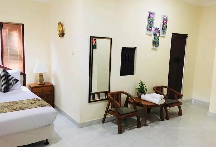 تختخواب و صبحانه Local Family House