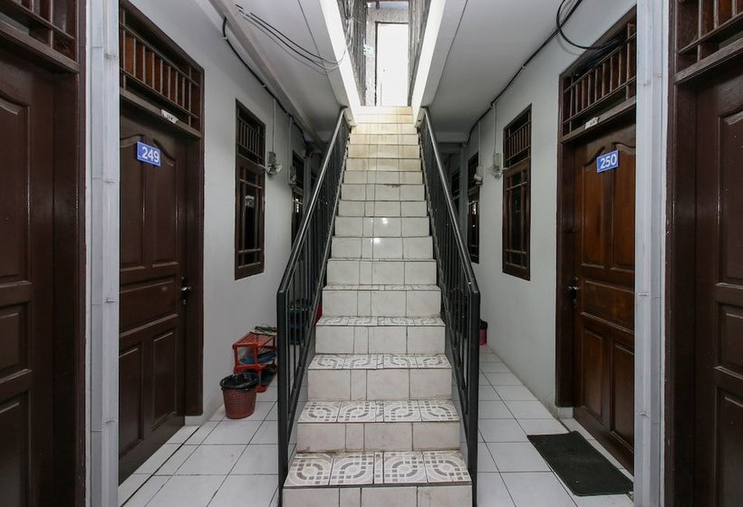فندق Airy Eco Syariah Dramaga Kampus Dalam 5 Bogor