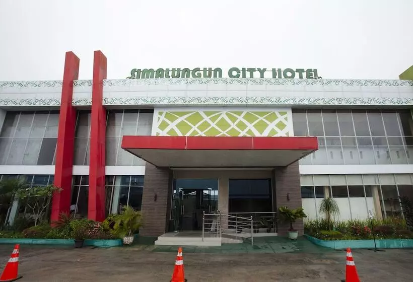 Hotelli Capital O 1709 Simalungun City