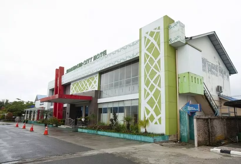 Hotelli Capital O 1709 Simalungun City