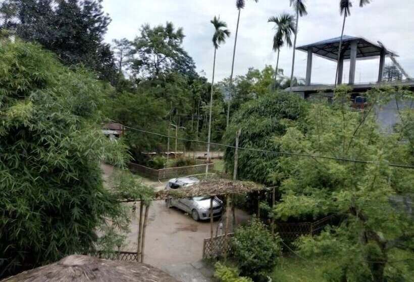 בית מלון כפרי Kaziranga Resort