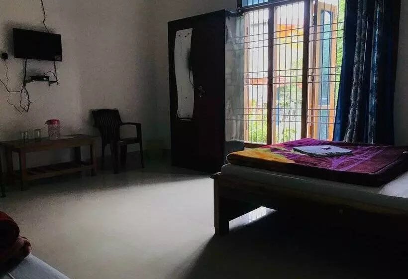 ホテル Kaziranga Resort