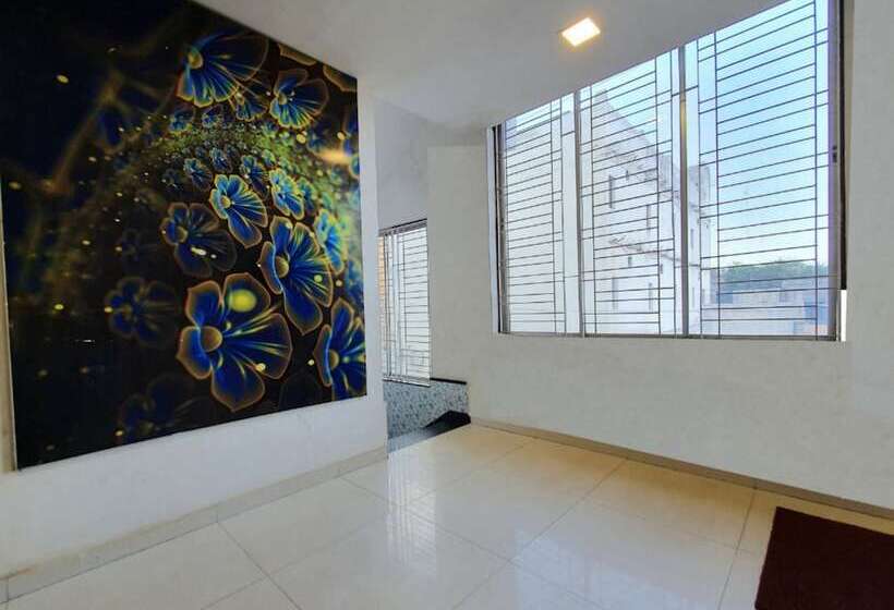 בית מלון כפרי Pinaki Inn