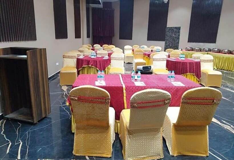 فندق The Red Velvet