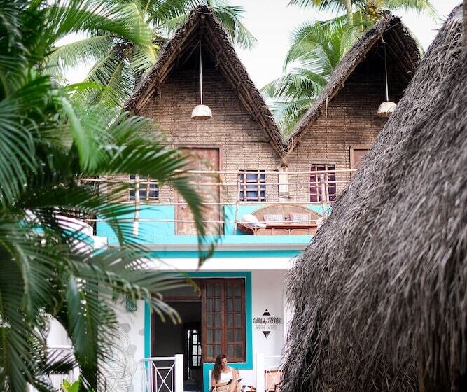 فندق Vaayu Watermans Village