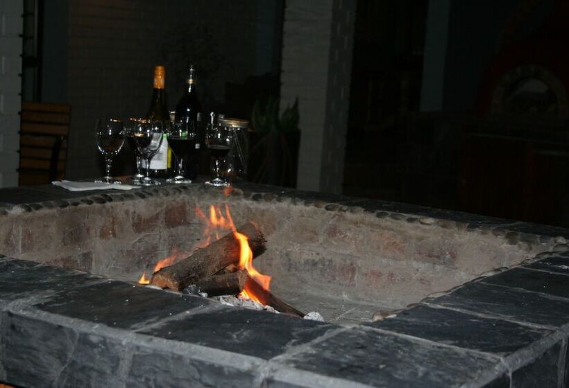 ベッドアンドブレックファースト Dungbeetle River Lodge