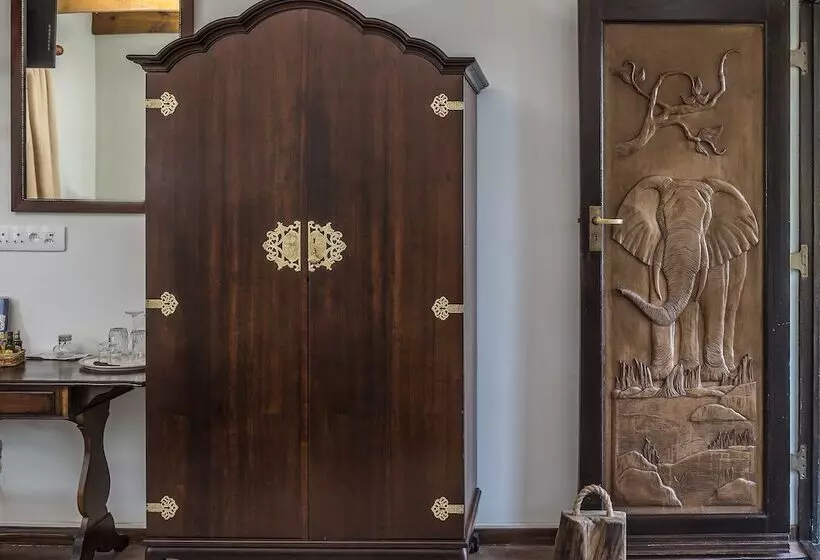 Aamiaismajoitus (B&B) Dungbeetle River Lodge