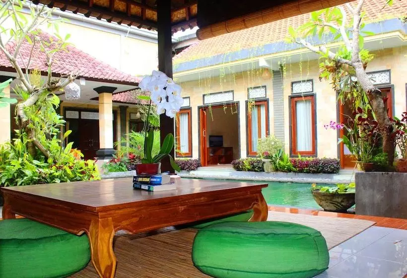 Aamiaismajoitus (B&B) The Sujana Ubud