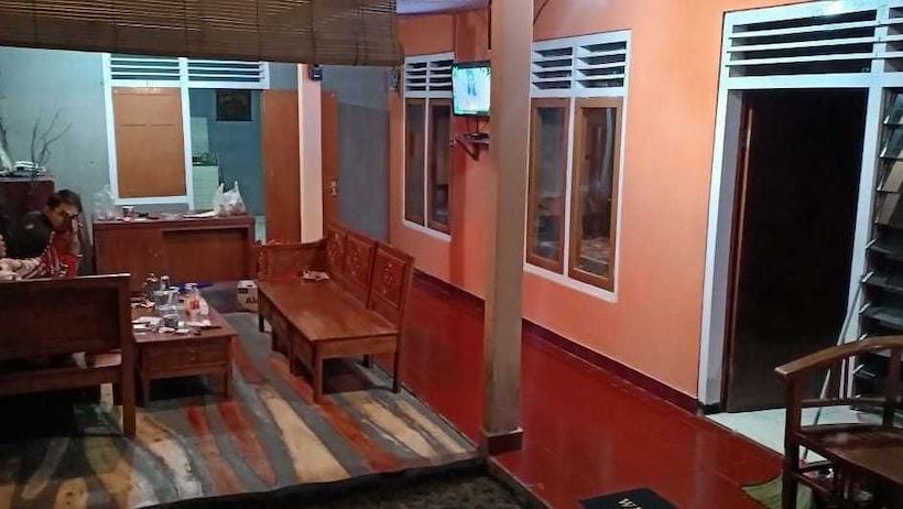 Hostel 88 Bunkbed Bromo