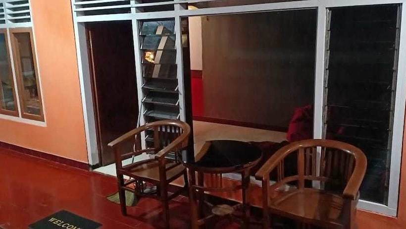 Hostel 88 Bunkbed Bromo