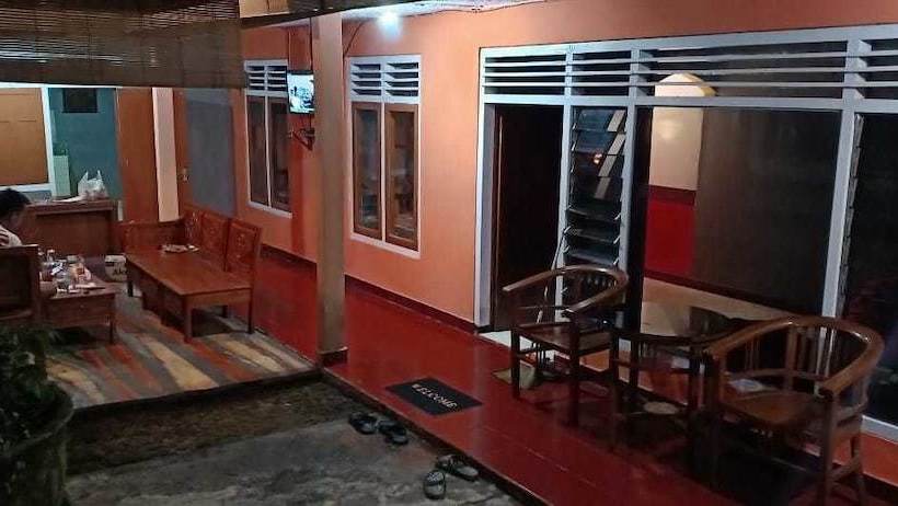 Hostel 88 Bunkbed Bromo