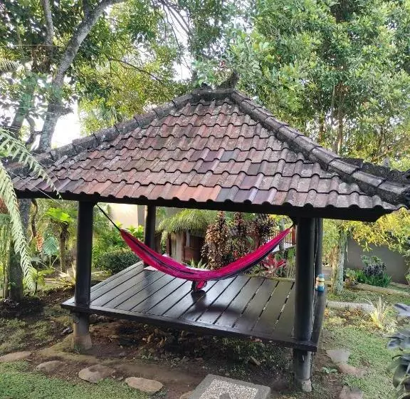 Hotelli D Kailash Retreat