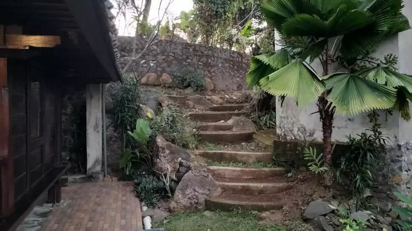 Hotelli D Kailash Retreat