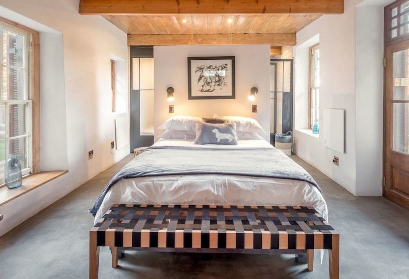 酒店 De Aap Farm Lodge & Private Nature Reserve