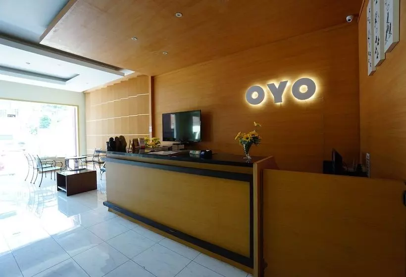 ホテル D'kanaka Riverview By Oyo Rooms