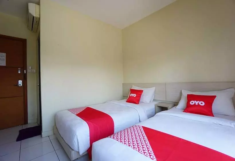 ホテル D'kanaka Riverview By Oyo Rooms