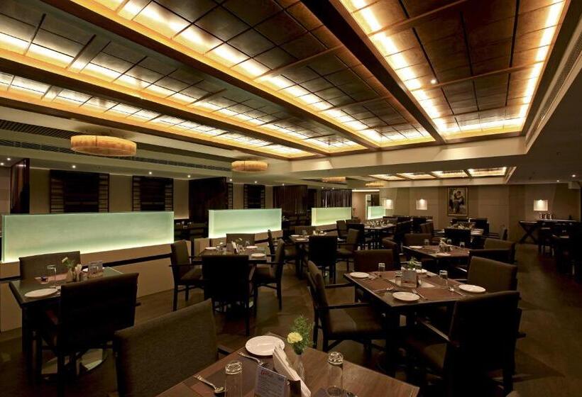 酒店 Goutham Grand