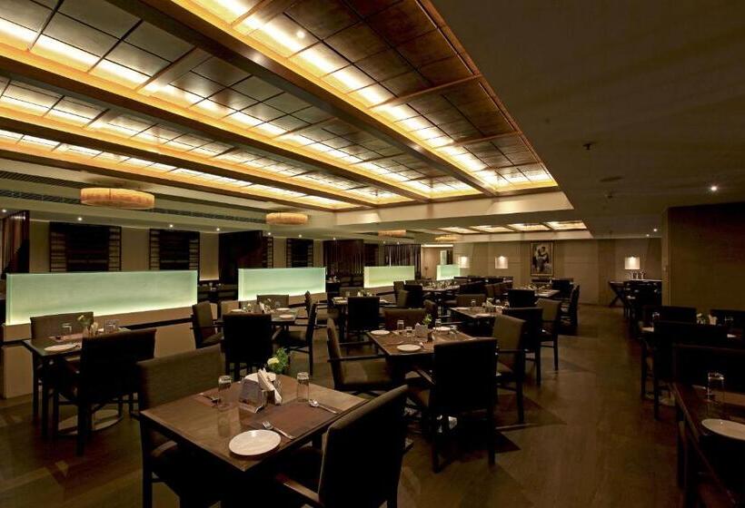 酒店 Goutham Grand