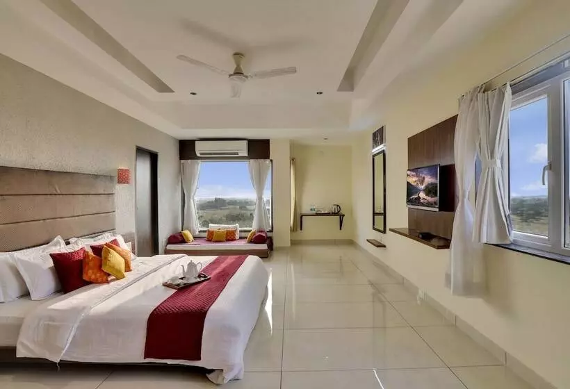 Goverdhan Greens Resort Dwarka L Hotels In Dwarka