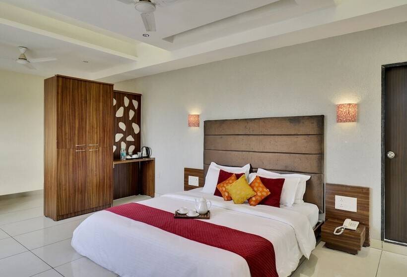 Goverdhan Greens Resort Dwarka L Hotels In Dwarka