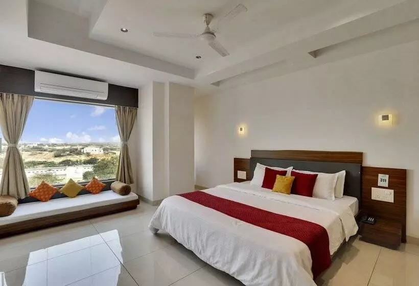 Goverdhan Greens Resort Dwarka L Hotels In Dwarka