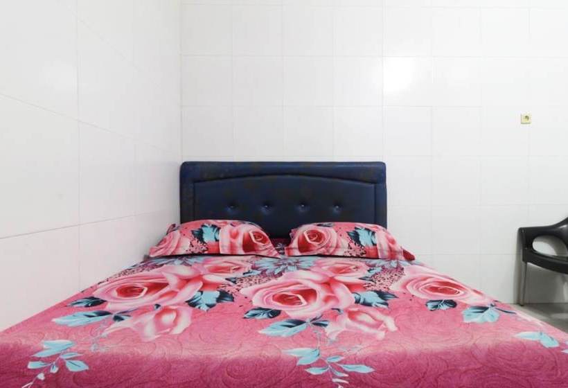 ホテル Graha Indah