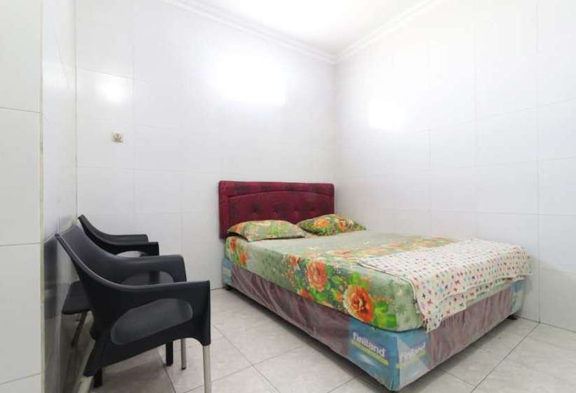 ホテル Graha Indah