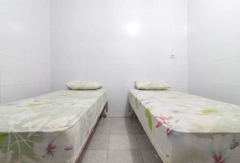 ホテル Graha Indah