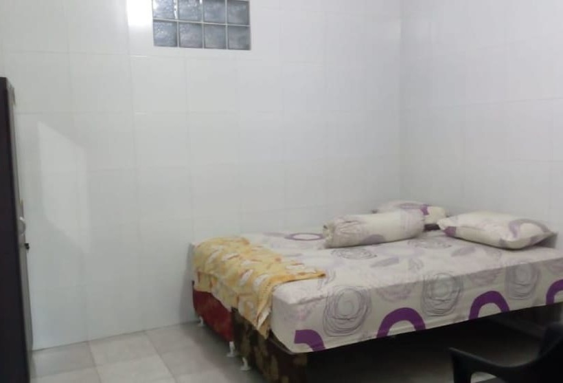 ホテル Graha Indah