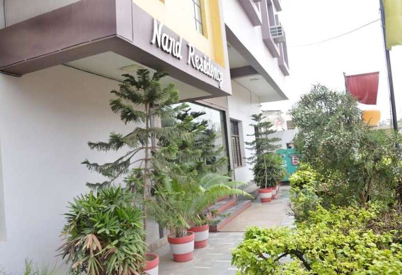 ホテル Nand Residency