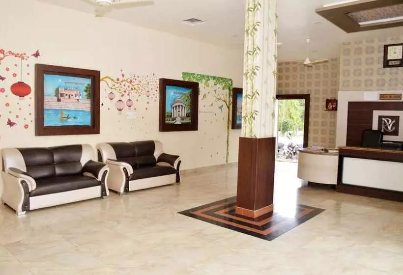 Hotelli Nand Residency