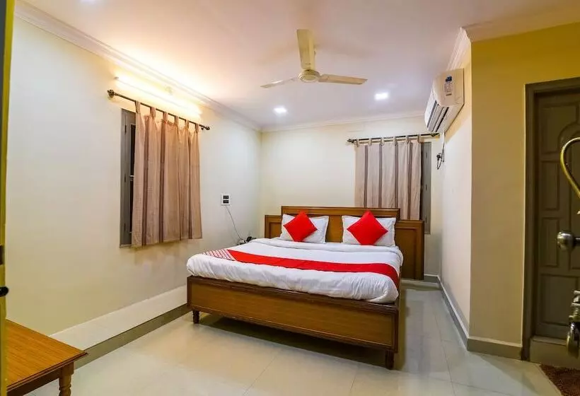 ホテル Pujitha Residency By Oyo Rooms