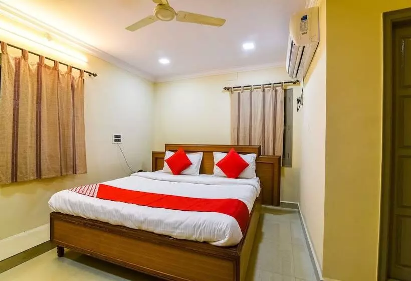 ホテル Pujitha Residency By Oyo Rooms