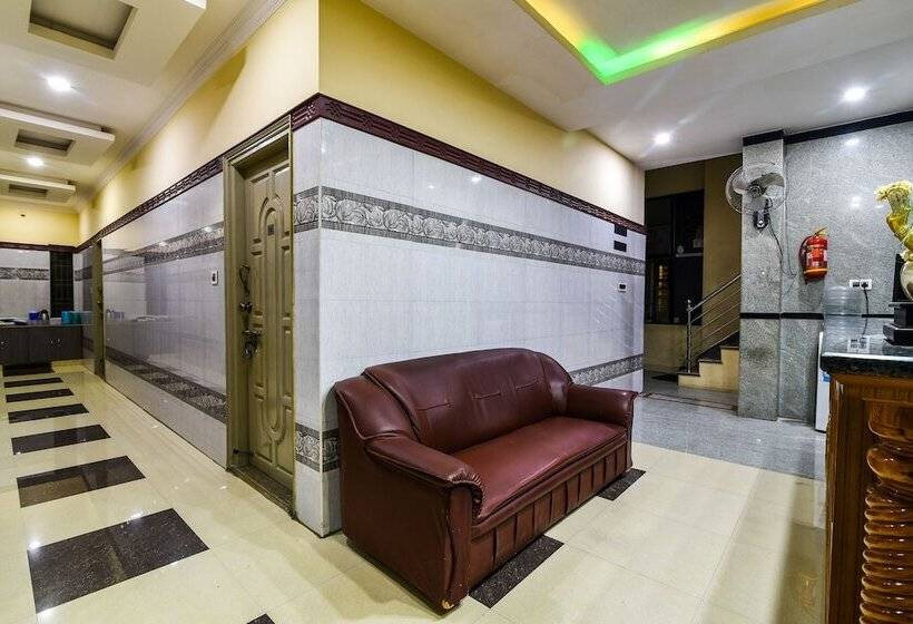 ホテル Pujitha Residency By Oyo Rooms