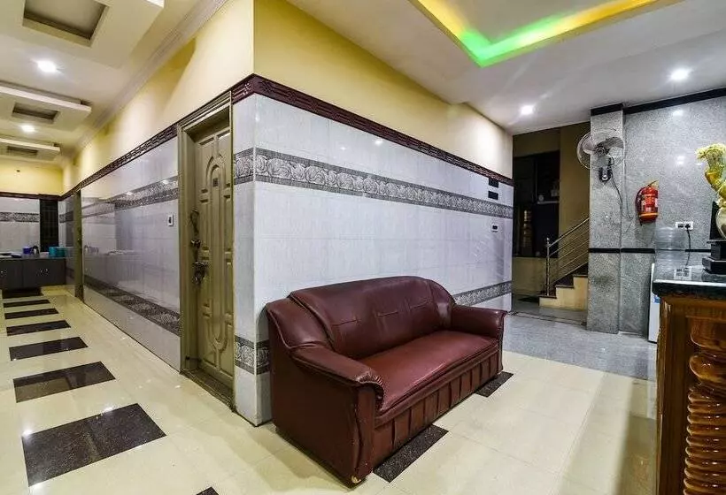 ホテル Pujitha Residency By Oyo Rooms