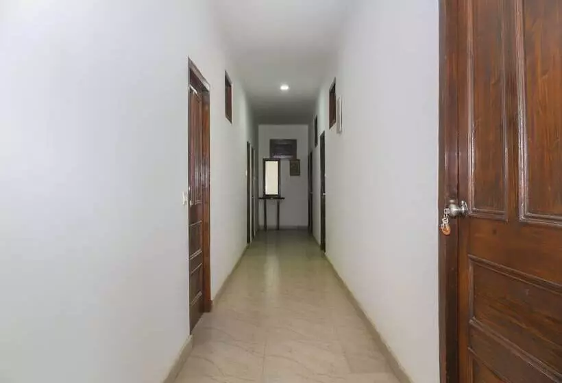 ホテル Ram Rivera By Oyo Rooms