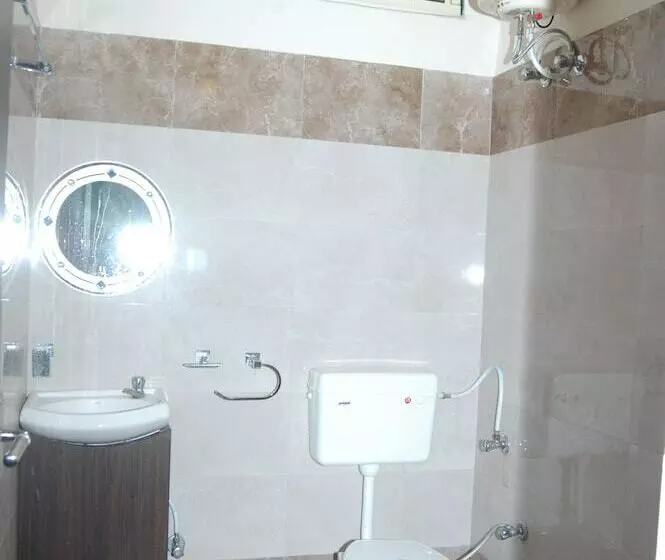 Hotel Surya