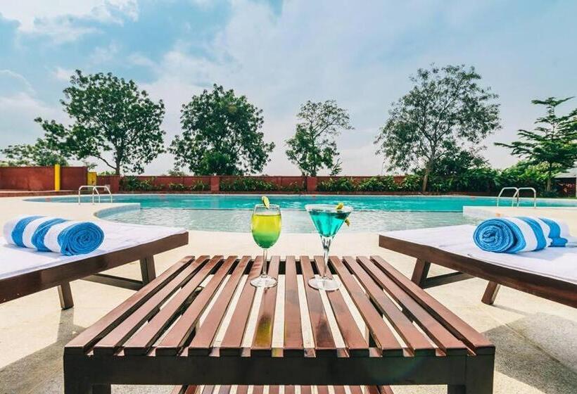 Hotel The Greenfields Resort And Convention