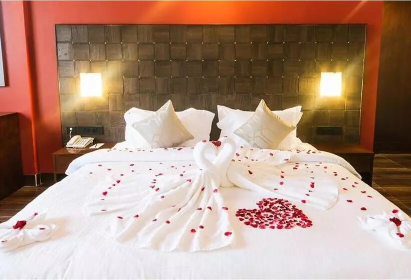 Hotelli The Greenfields Resort And Convention