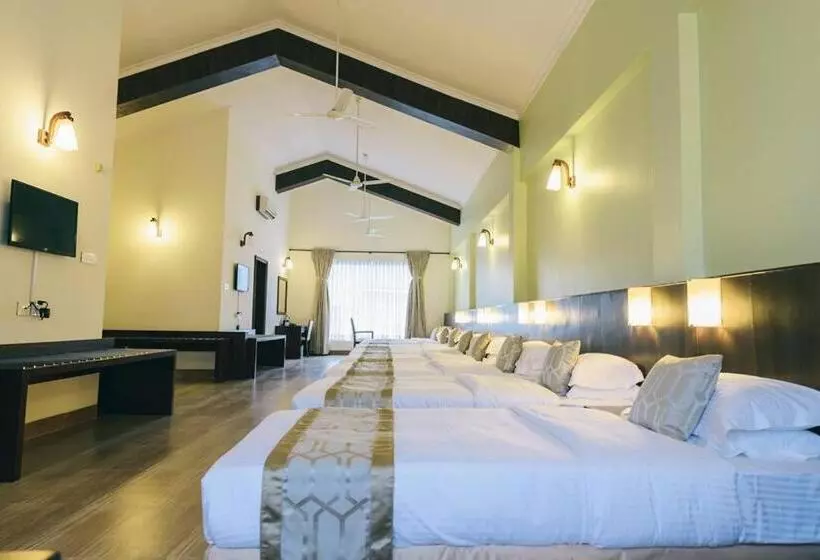 Hotelli The Greenfields Resort And Convention