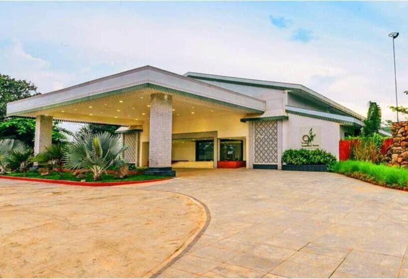 Hotel The Greenfields Resort And Convention